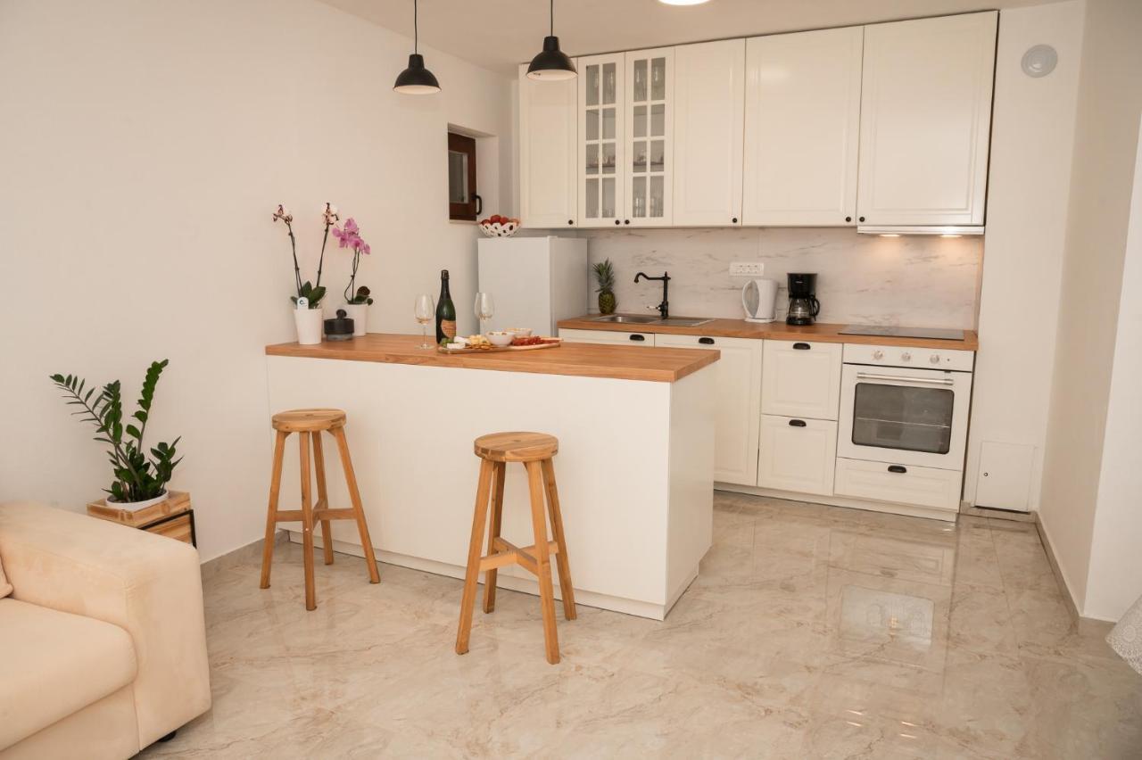 Kuca Za Odmor Kameni Dvori Holiday home